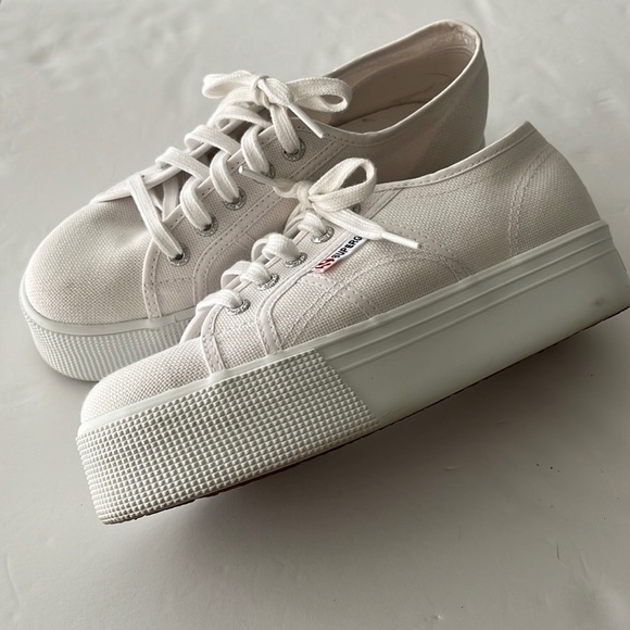 superga platform 37